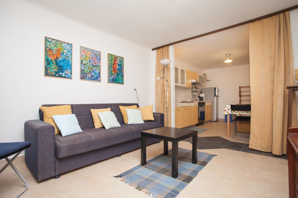 Apartment Zdenac Rovinj Bagian luar foto
