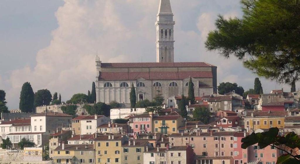 Apartment Zdenac Rovinj Bagian luar foto