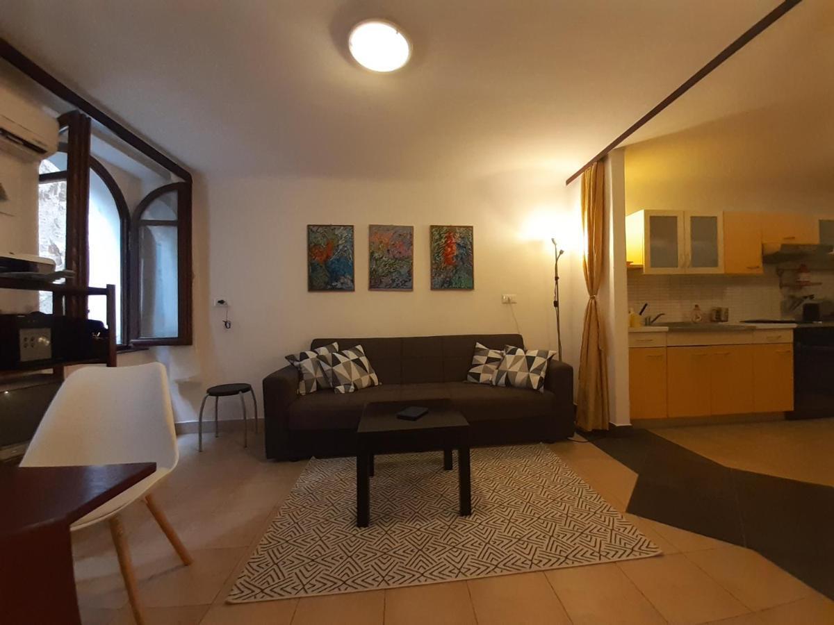 Apartment Zdenac Rovinj Bagian luar foto